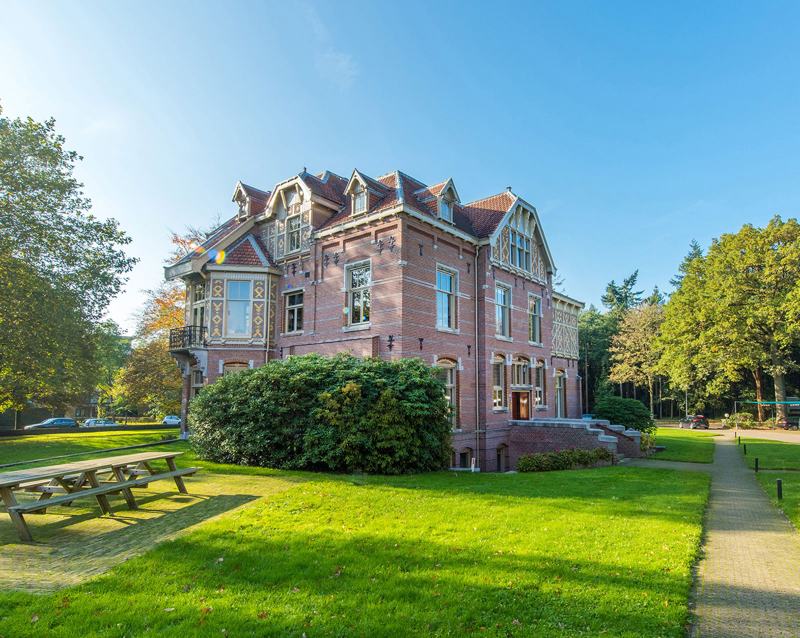 Villa Henriette Hilversum